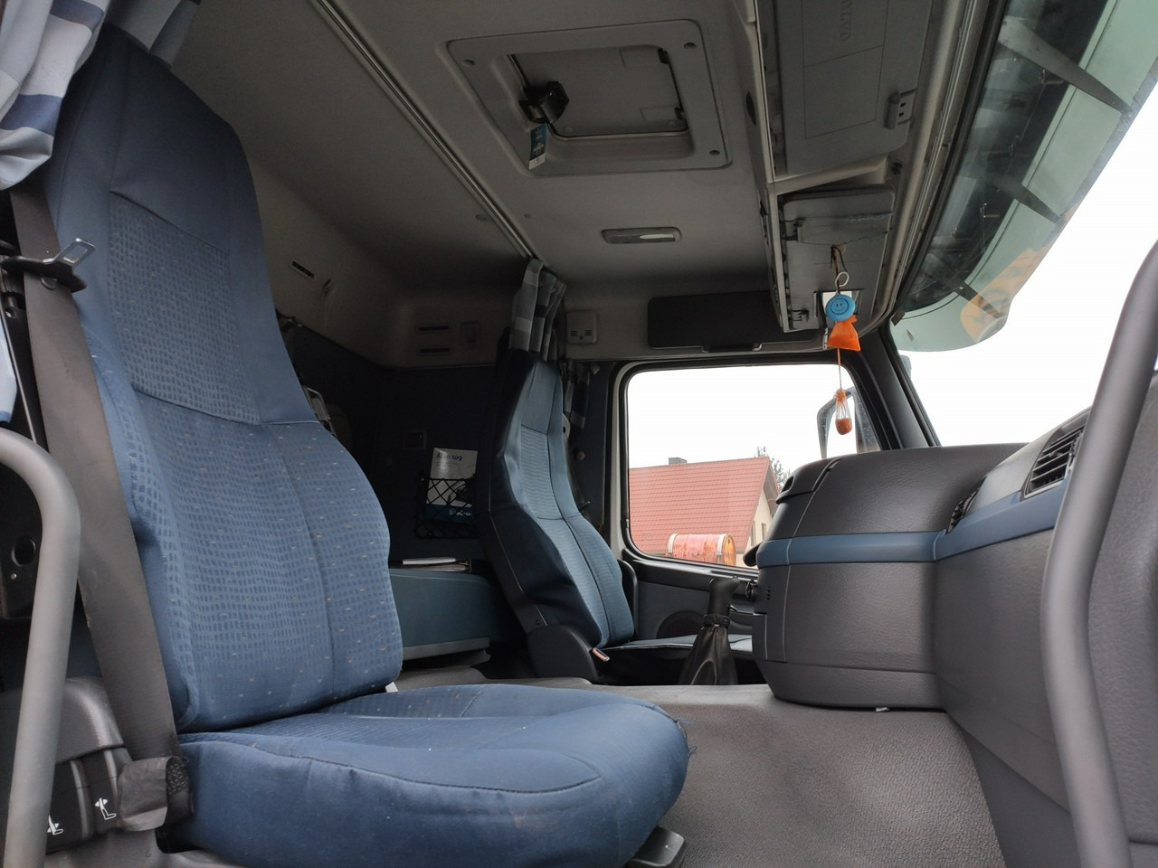 Camión caja abierta, Camión grúa Volvo FM 440 6x4 HDS FASSI F170 Składany w Literę Z: foto 42