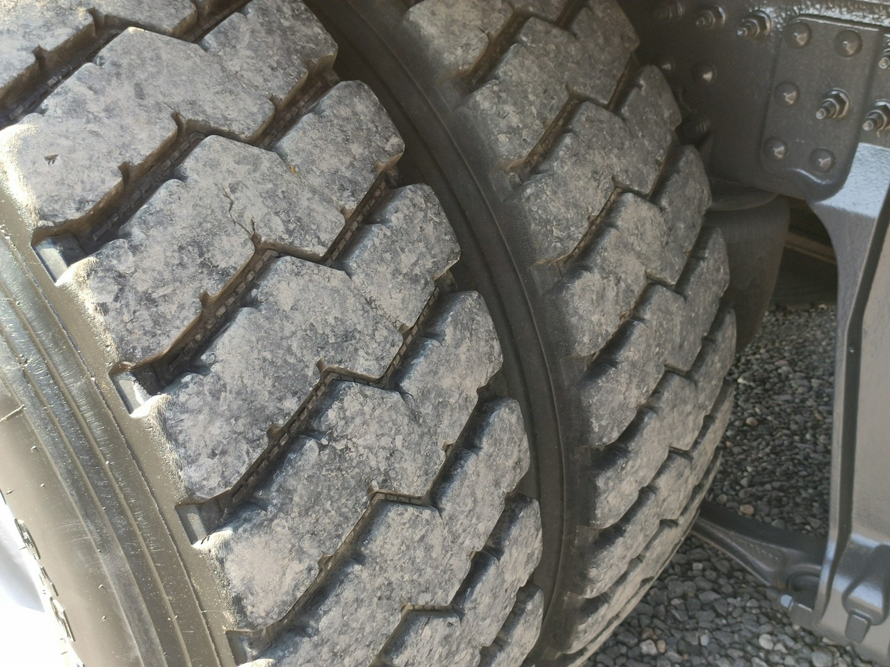 Camión caja abierta, Camión grúa Volvo FM 440 6x4 HDS FASSI F170 Składany w Literę Z: foto 8