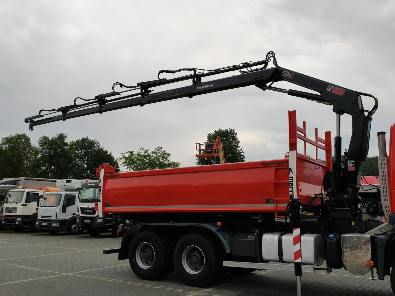 Volvo FMX 410 6x4 13L HDS Radiowy Hydroburta - Camión volquete, Camión grúa: foto 5 Volvo FMX 410 6x4 13L HDS Radiowy Hydroburta - Camión volquete, Camión grúa: foto 5