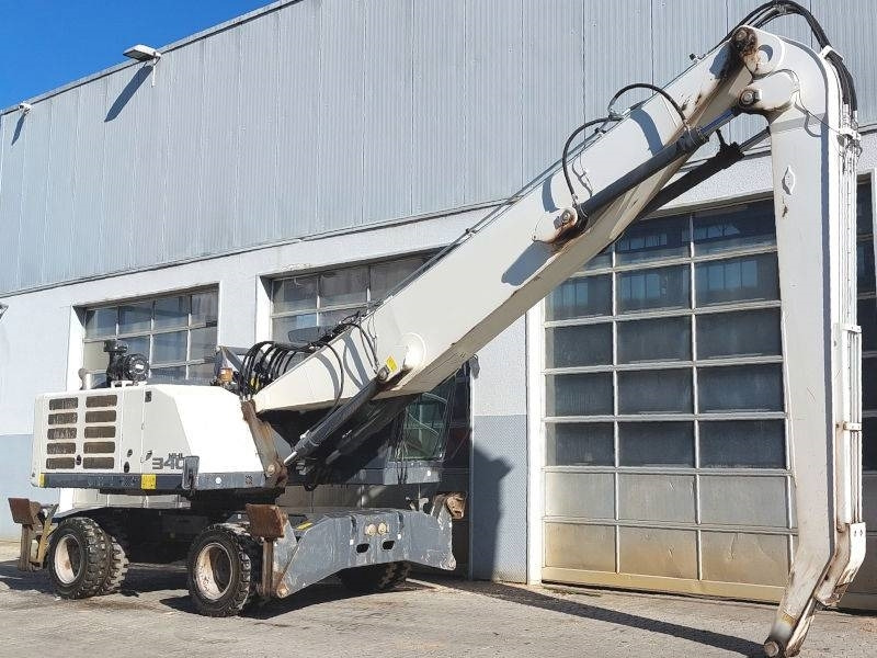 Fuchs MHL 340 F - Manipulador de materiales: foto 4 Fuchs MHL 340 F - Manipulador de materiales: foto 4