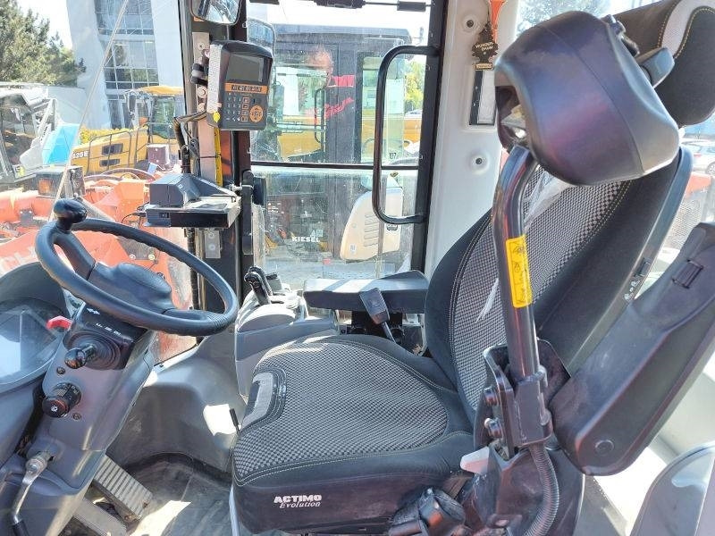 Cargadora de ruedas Hitachi ZW 310-6: foto 9