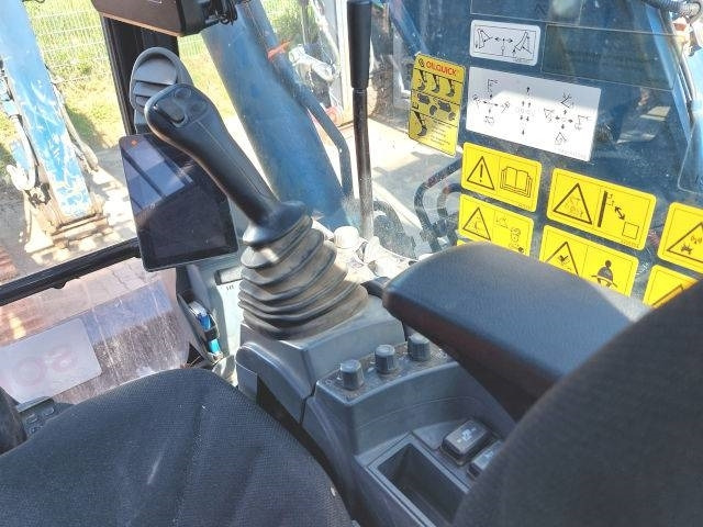 Excavadora de cadenas Hitachi ZX 135 US-7: foto 14