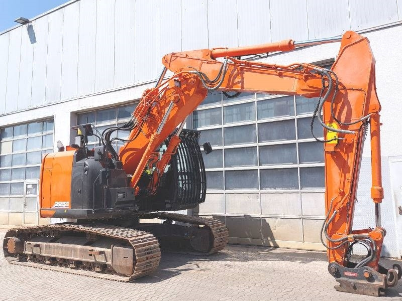 Hitachi ZX 225 US LC-6 - Excavadora de cadenas: foto 4 Hitachi ZX 225 US LC-6 - Excavadora de cadenas: foto 4