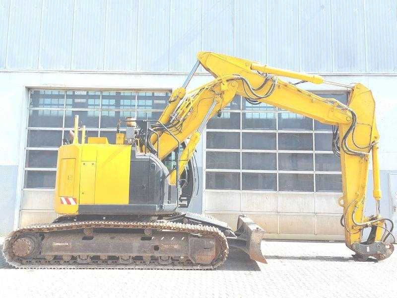 Hitachi ZX 225 US LC-6 - Excavadora de cadenas: foto 5 Hitachi ZX 225 US LC-6 - Excavadora de cadenas: foto 5