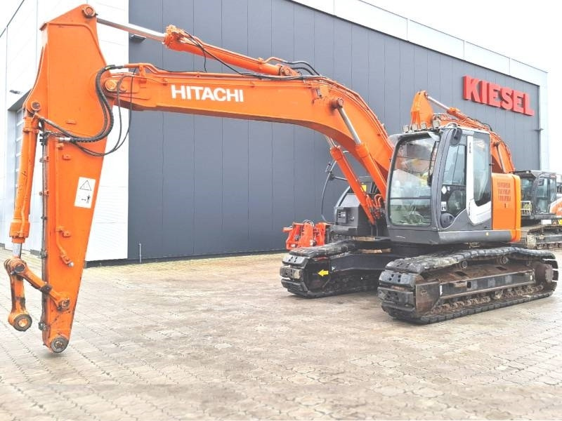 Hitachi ZX 225 USLC-3 - Excavadora de cadenas: foto 2 Hitachi ZX 225 USLC-3 - Excavadora de cadenas: foto 2