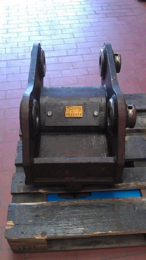 Nado Hitachi ZX110 - ZX135 - ZX140 - ZX145 - Acoplamiento rápido para Maquinaria de construcción: foto 4 Nado Hitachi ZX110 - ZX135 - ZX140 - ZX145 - Acoplamiento rápido para Maquinaria de construcción: foto 4