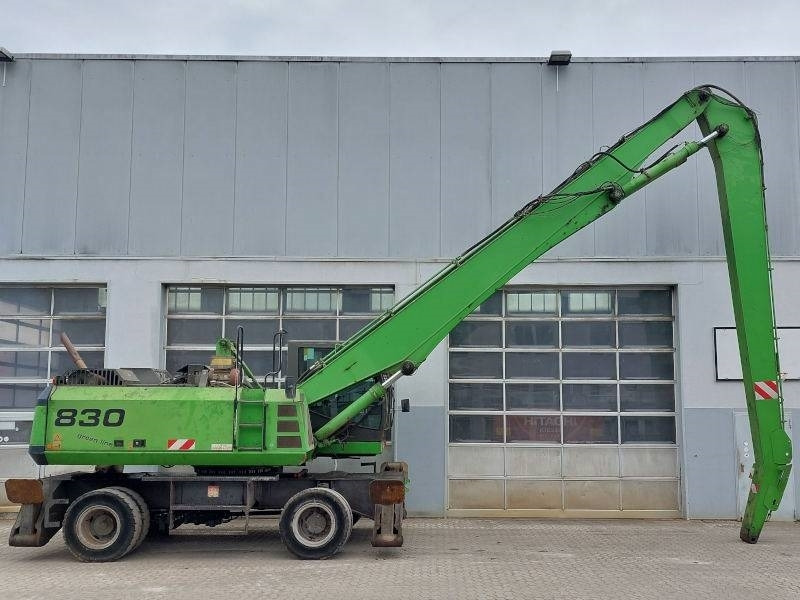 Sennebogen 830 - Manipulador de materiales: foto 5 Sennebogen 830 - Manipulador de materiales: foto 5
