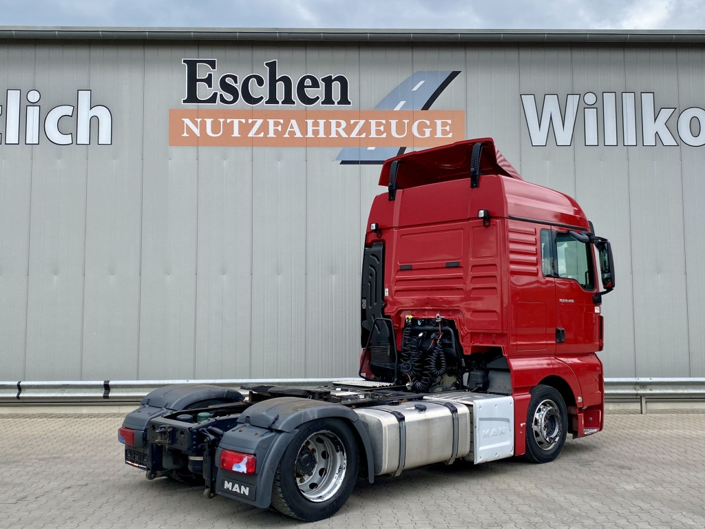 MAN TGX 18.460 4x2 LLS-U - Cabeza tractora: foto 5 MAN TGX 18.460 4x2 LLS-U - Cabeza tractora: foto 5