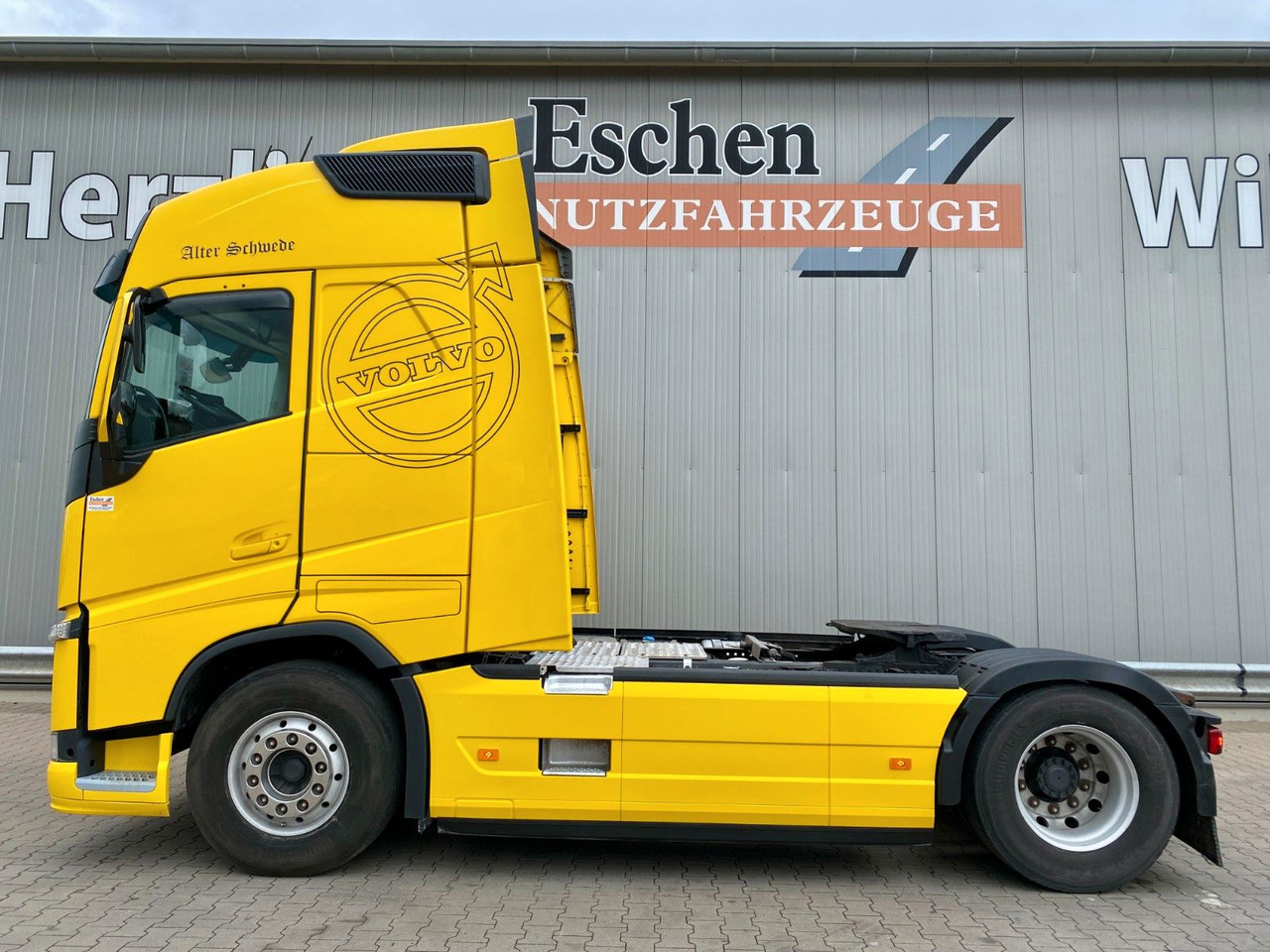 Volvo FH 500 | Globetrotter*I-Park Cool*Hydraulik*1.Hd - Cabeza tractora: foto 2 Volvo FH 500 | Globetrotter*I-Park Cool*Hydraulik*1.Hd - Cabeza tractora: foto 2