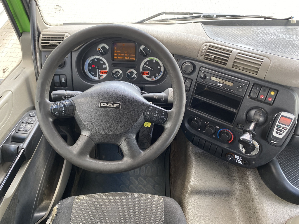 Camión portacontenedor de cadenas DAF CF 85.360: foto 17 Camión portacontenedor de cadenas DAF CF 85.360: foto 17