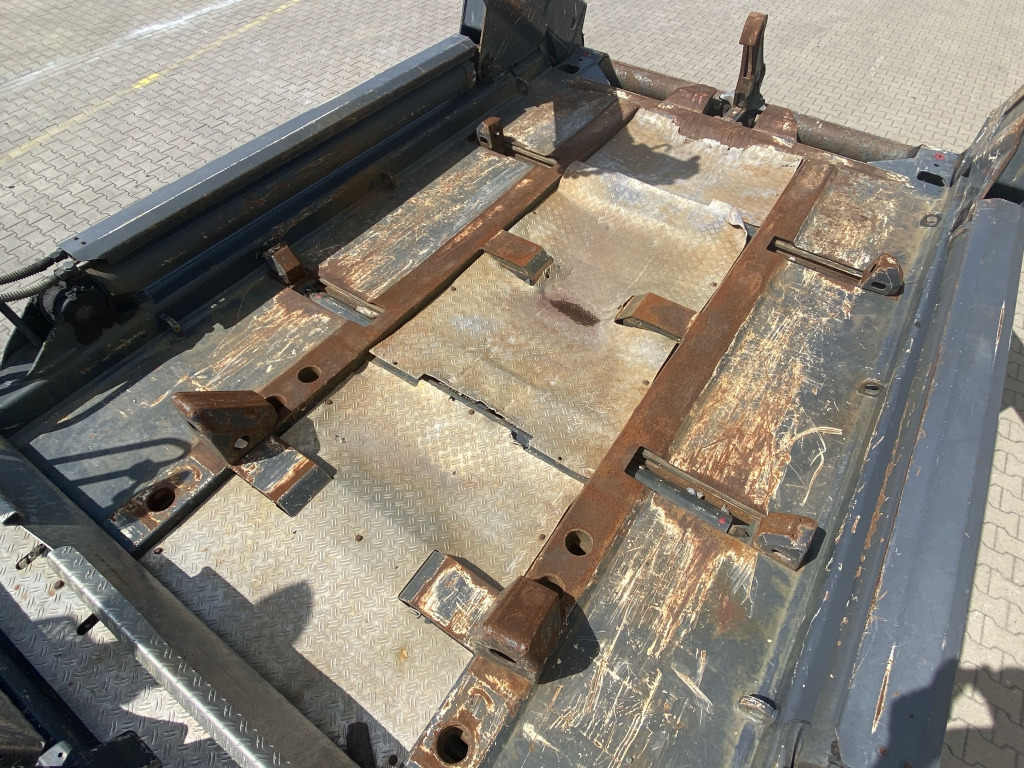 Camión portacontenedor de cadenas DAF CF 85.360: foto 10 Camión portacontenedor de cadenas DAF CF 85.360: foto 10