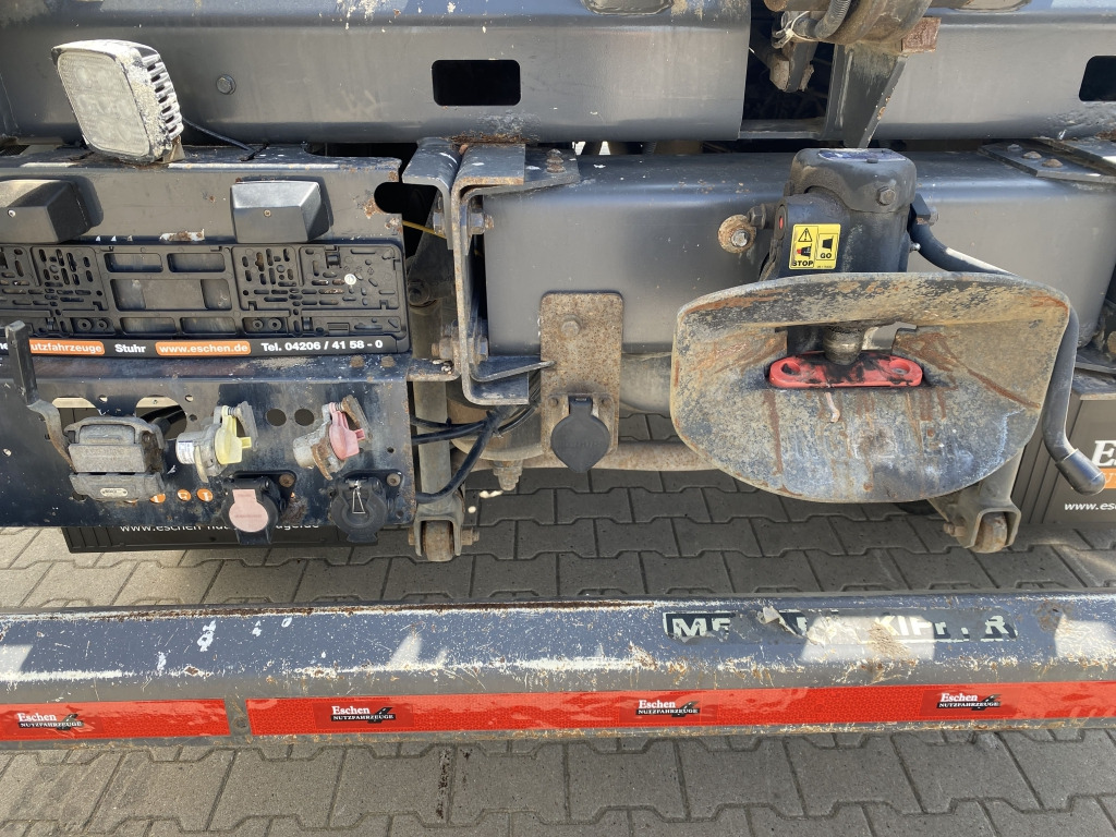 Camión portacontenedor de cadenas DAF CF 85.360: foto 12 Camión portacontenedor de cadenas DAF CF 85.360: foto 12