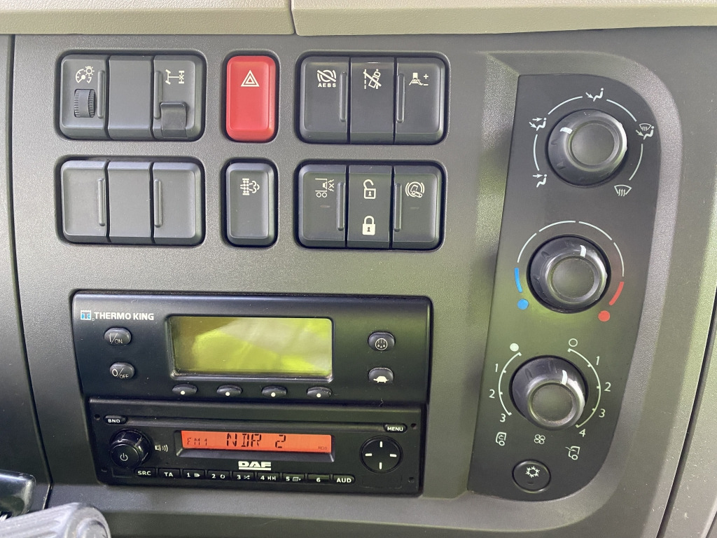 Camión frigorífico DAF LF 230 / BÄR-LBW: foto 19