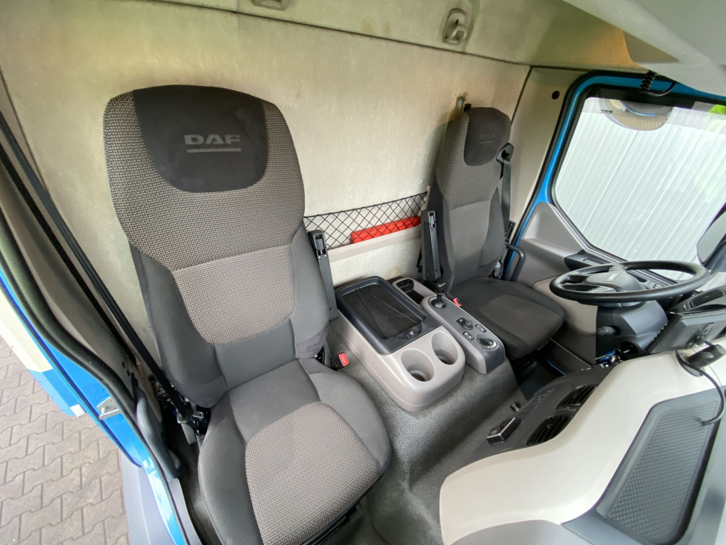Camión frigorífico DAF LF 230 / BÄR-LBW: foto 14