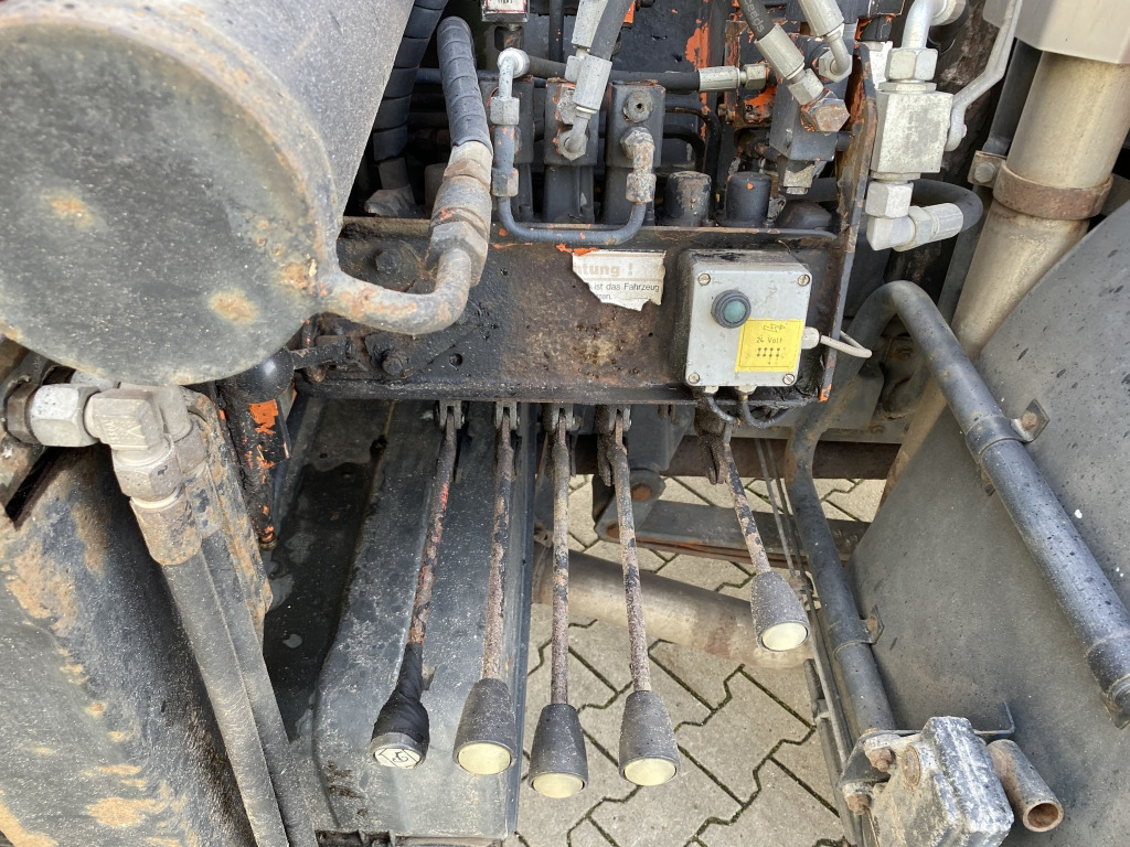 MAN 10.224 4x2 / Tirre Faltkran - Camión caja abierta, Camión grúa: foto 4 MAN 10.224 4x2 / Tirre Faltkran - Camión caja abierta, Camión grúa: foto 4