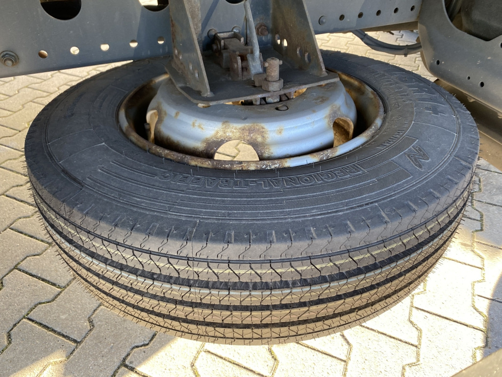 Mercedes-Benz 818 L Atego / BÄR-LBW - Camión caja cerrada: foto 2 Mercedes-Benz 818 L Atego / BÄR-LBW - Camión caja cerrada: foto 2