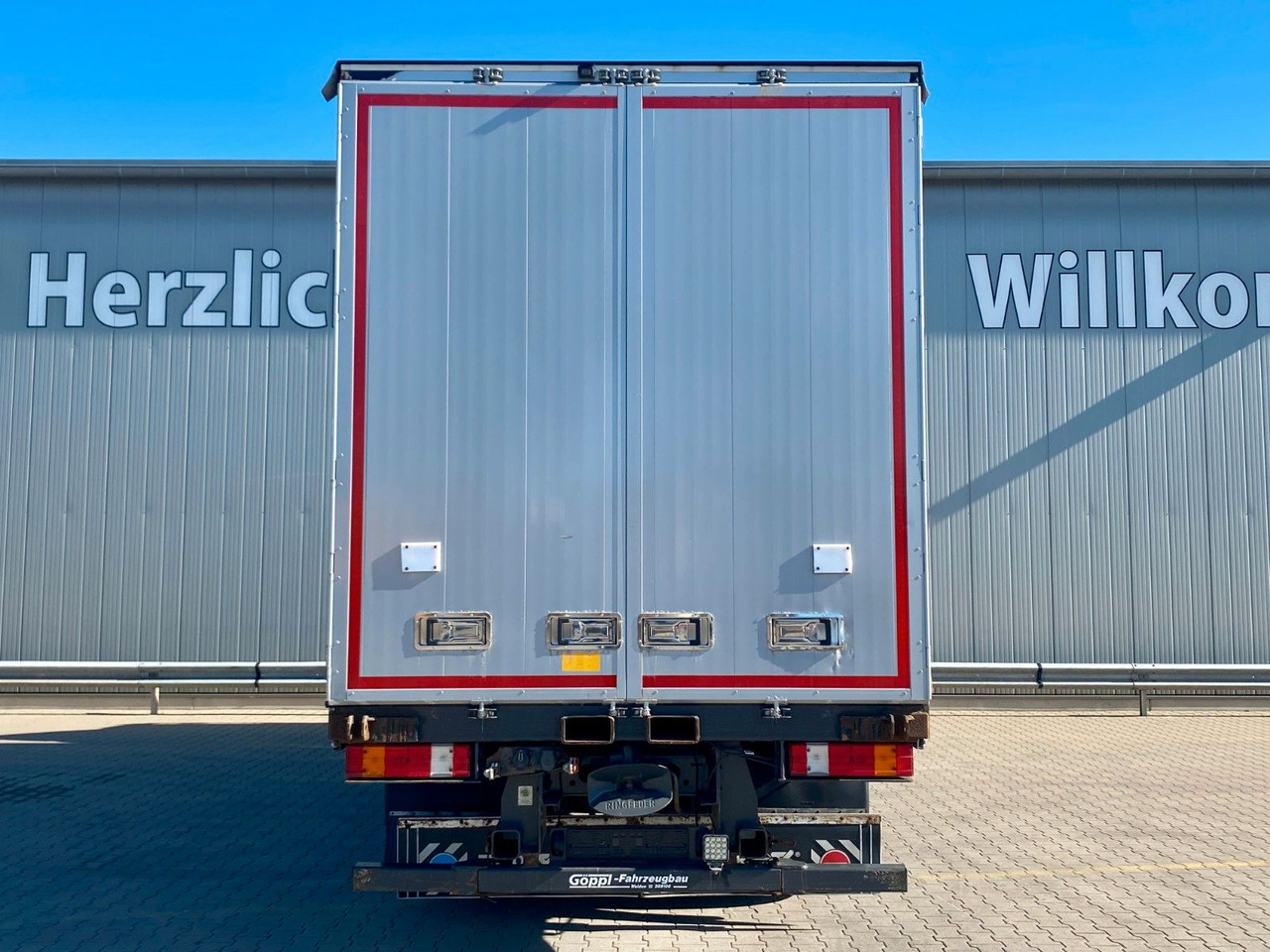 Mercedes-Benz Actros 2541| beidseitig Gardine*Edscha*AHK*Klima - Camión lona: foto 4 Mercedes-Benz Actros 2541| beidseitig Gardine*Edscha*AHK*Klima - Camión lona: foto 4