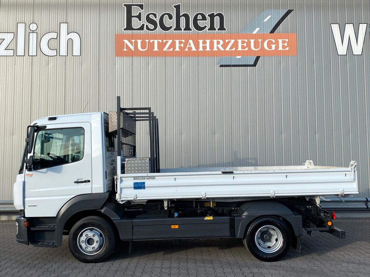 Mercedes-Benz Atego NEW 816 K MEILLER-3-S-Kipper*Klima*3 Sitze - Furgoneta basculante: foto 3 Mercedes-Benz Atego NEW 816 K MEILLER-3-S-Kipper*Klima*3 Sitze - Furgoneta basculante: foto 3
