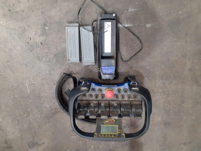 Grúa PM 15523 - Grúa para camión para Camión: foto 1 Grúa PM 15523 - Grúa para camión para Camión: foto 1