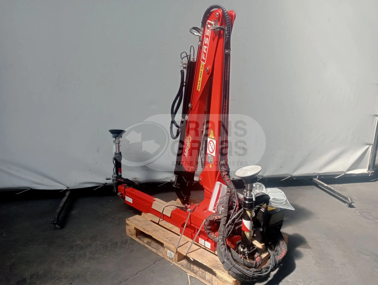 Grúa hidráulica Fassi micro M25A.13 Seminueva - Grúa para camión: foto 2 Grúa hidráulica Fassi micro M25A.13 Seminueva - Grúa para camión: foto 2