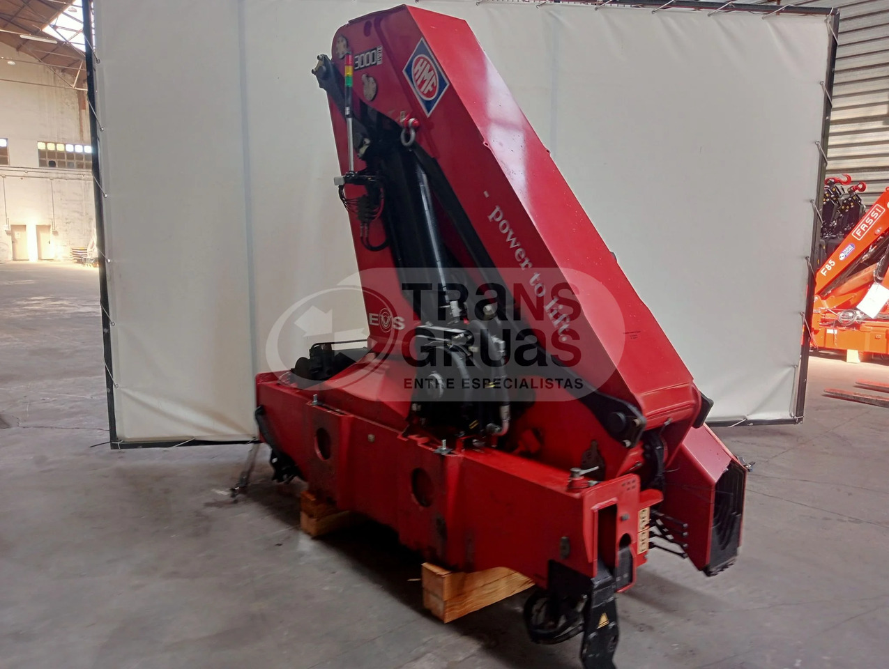 Grúa hidráulica HMF 3000 K6 - Grúa para camión: foto 3 Grúa hidráulica HMF 3000 K6 - Grúa para camión: foto 3