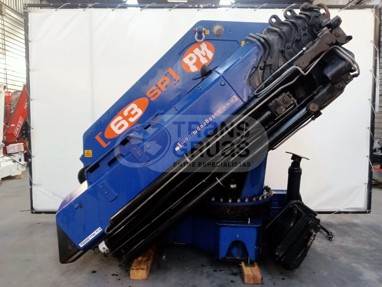 Grúa hidráulica PM 63 - Grúa para camión: foto 1 Grúa hidráulica PM 63 - Grúa para camión: foto 1