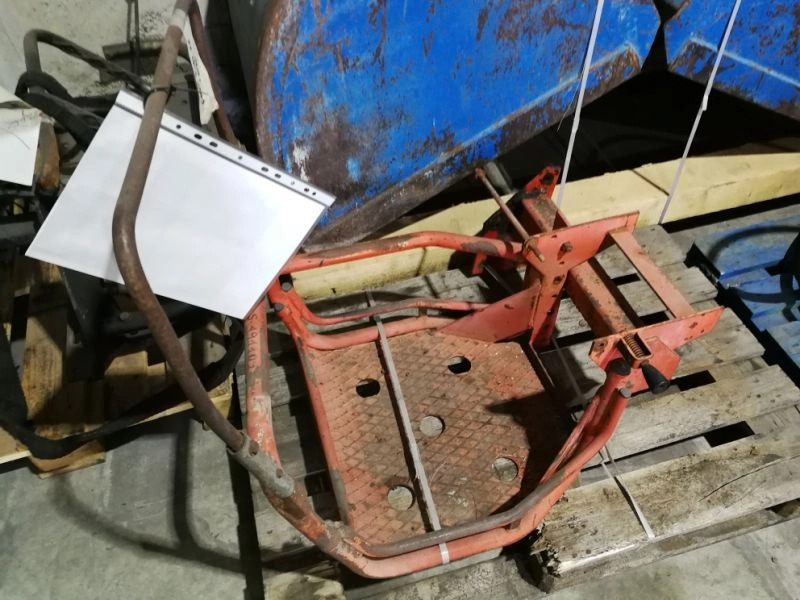 KIT SOPORTE ASIENTO EN COLUMNA FASSI - Asiento para Grúa: foto 2 KIT SOPORTE ASIENTO EN COLUMNA FASSI - Asiento para Grúa: foto 2