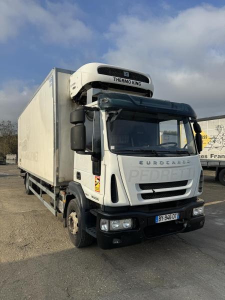 Camión frigorífico Iveco Eurocargo 160E30: foto 7
