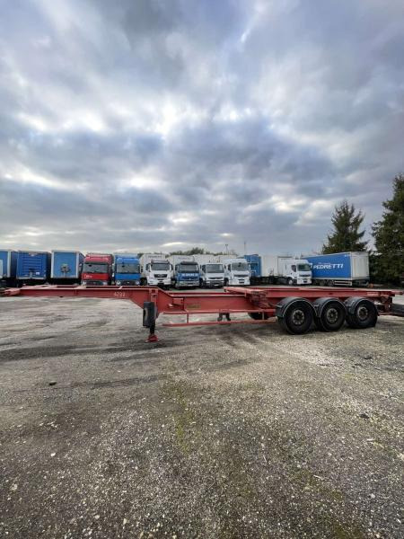 Trouillet - Semirremolque portacontenedore/ Intercambiable: foto 3 Trouillet - Semirremolque portacontenedore/ Intercambiable: foto 3