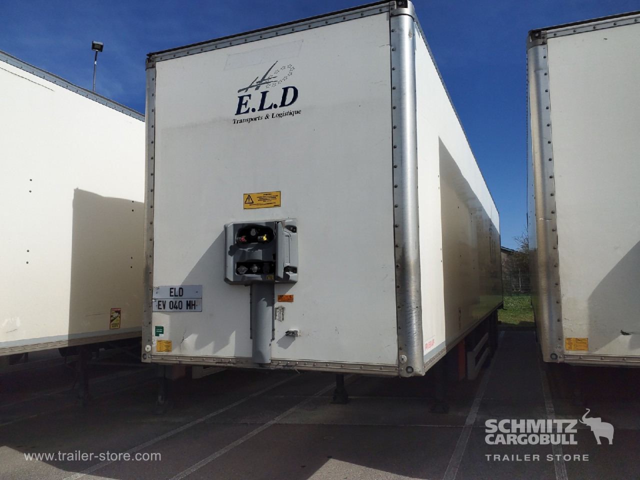 FRUEHAUF Dryfreight Standard Roller shutter door - Semirremolque caja cerrada: foto 4 FRUEHAUF Dryfreight Standard Roller shutter door - Semirremolque caja cerrada: foto 4