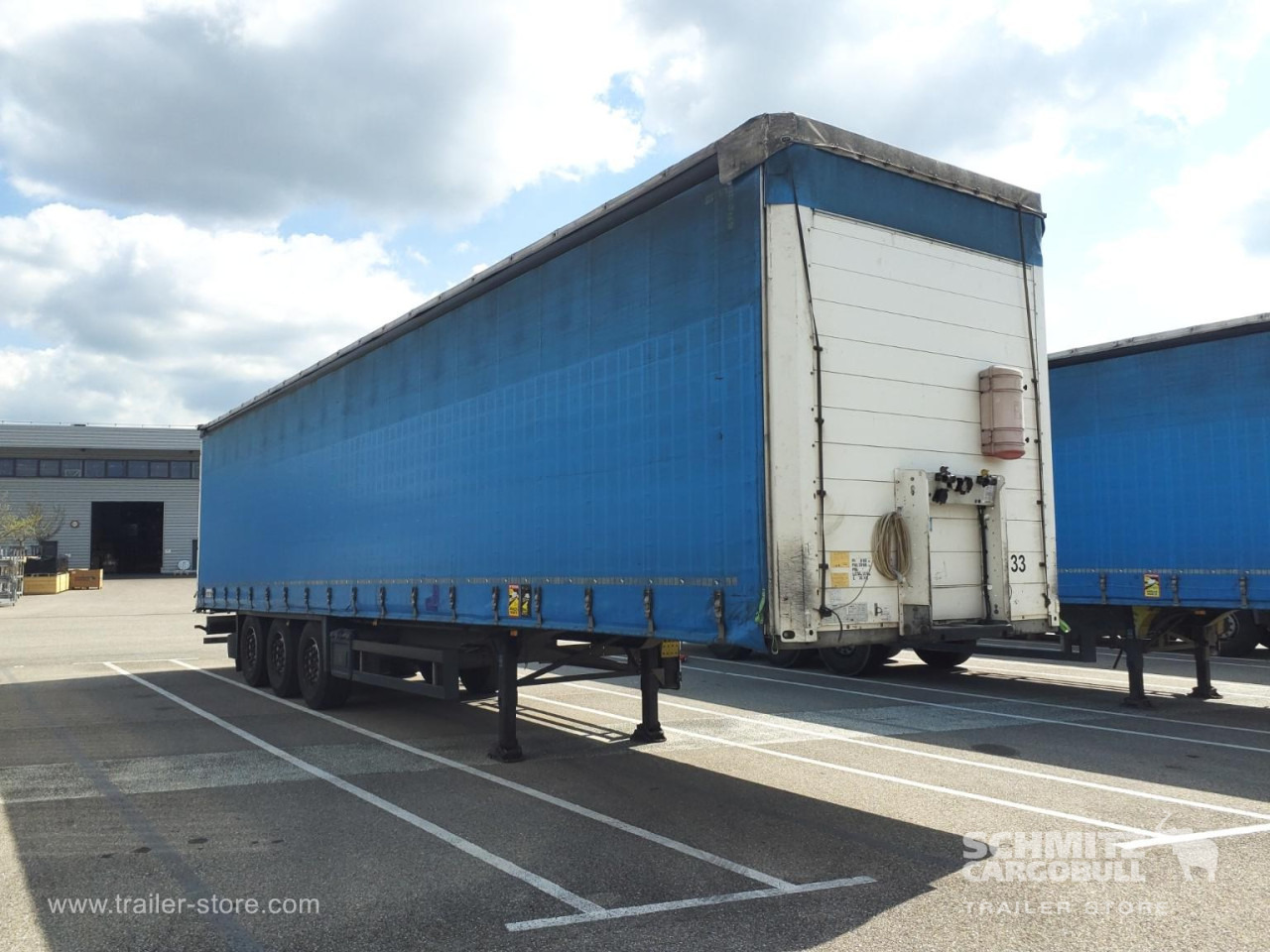 SCHMITZ Curtainsider Standard - Semirremolque lona: foto 1 SCHMITZ Curtainsider Standard - Semirremolque lona: foto 1