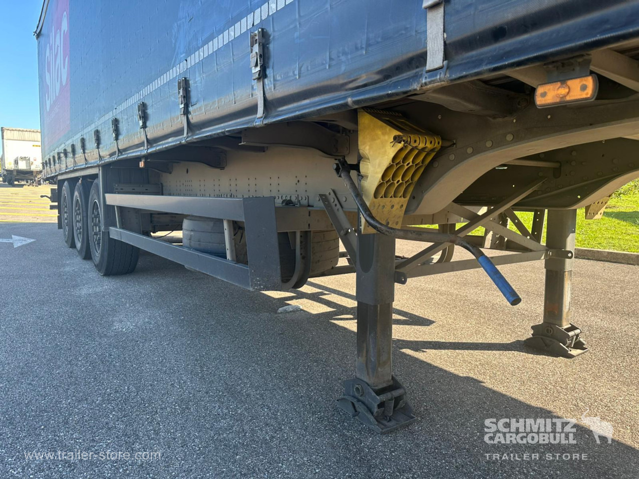 SCHMITZ Curtainsider Standard - Semirremolque lona: foto 2 SCHMITZ Curtainsider Standard - Semirremolque lona: foto 2