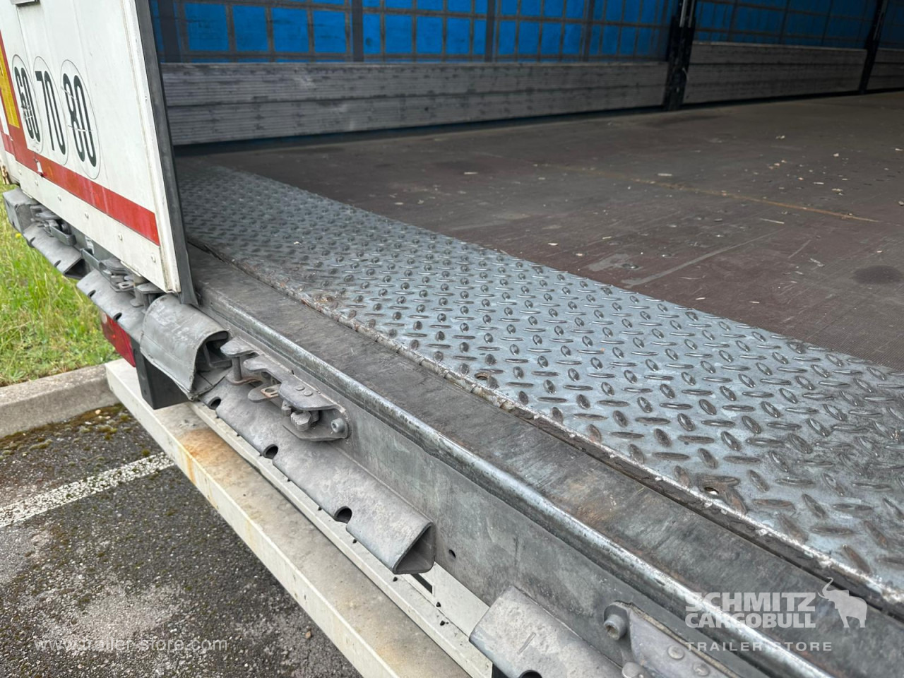 SCHMITZ Curtainsider Standard - Semirremolque lona: foto 4 SCHMITZ Curtainsider Standard - Semirremolque lona: foto 4
