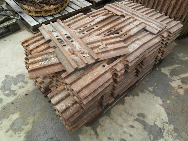 VOLVO EC 180 - Oruga para Maquinaria de construcción: foto 1 VOLVO EC 180 - Oruga para Maquinaria de construcción: foto 1