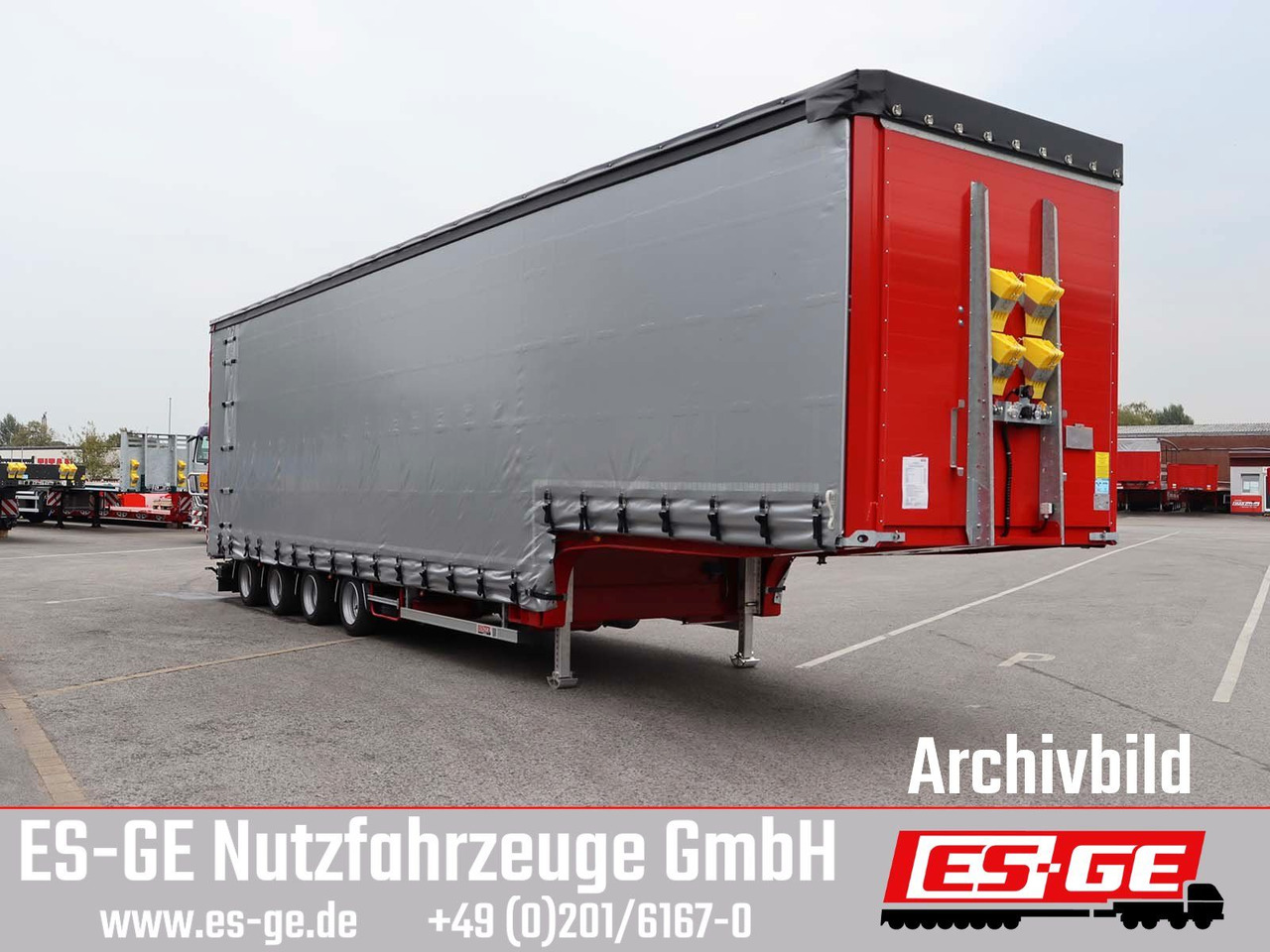 ES-GE 4-Achs-Satteltieflader mit Curtainsider-Aufbau - Semirremolque góndola rebajadas: foto 4 ES-GE 4-Achs-Satteltieflader mit Curtainsider-Aufbau - Semirremolque góndola rebajadas: foto 4