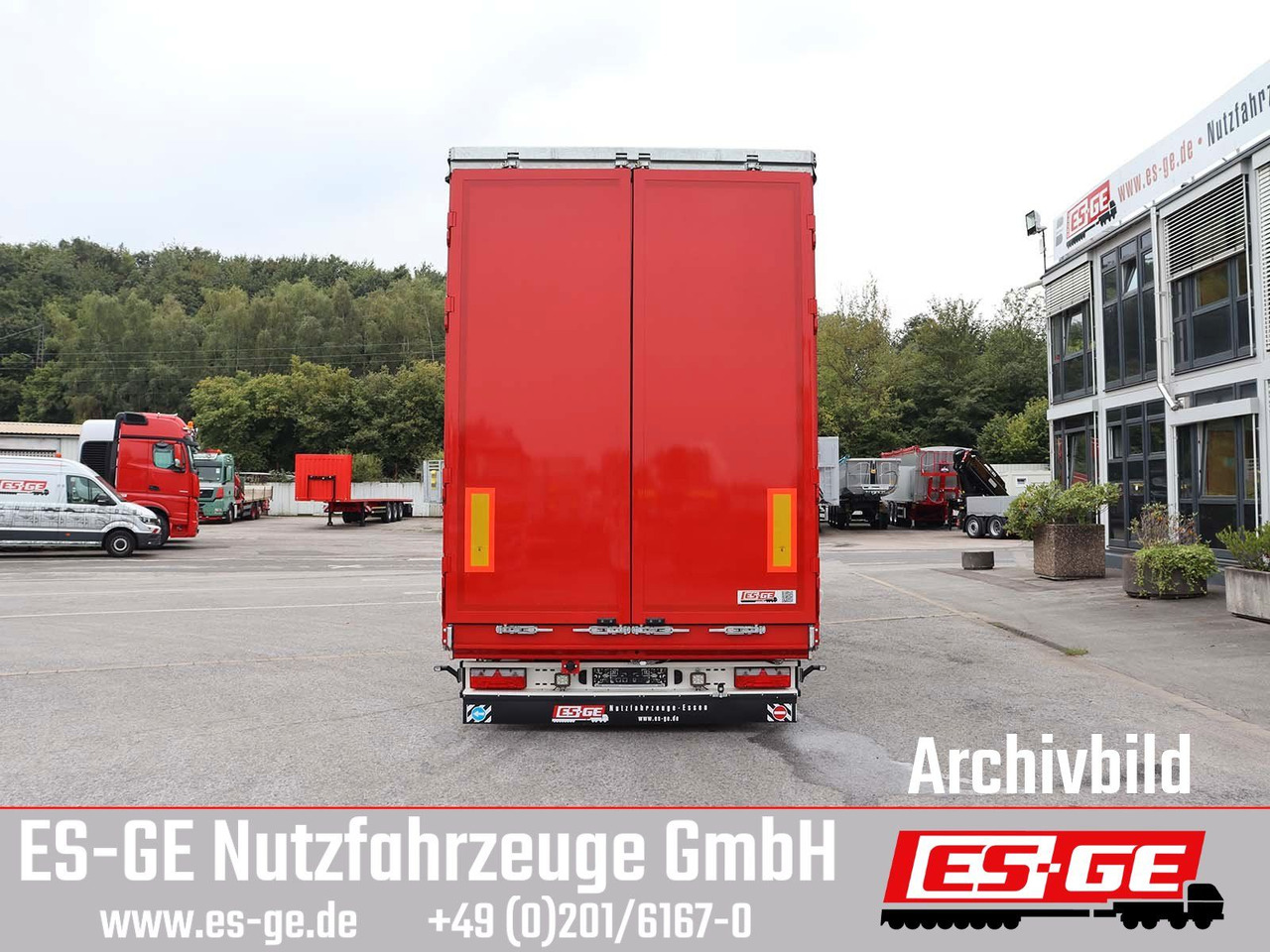 ES-GE 4-Achs-Satteltieflader mit Curtainsider-Aufbau - Semirremolque góndola rebajadas: foto 5 ES-GE 4-Achs-Satteltieflader mit Curtainsider-Aufbau - Semirremolque góndola rebajadas: foto 5