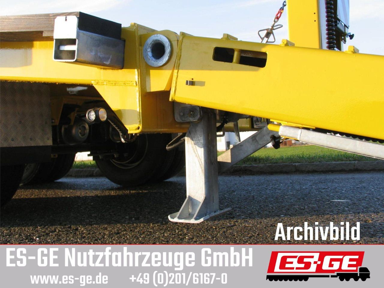 Schwarzmüller Tieflader mit gekröpftem Plateau - Remolque góndola rebajadas: foto 5 Schwarzmüller Tieflader mit gekröpftem Plateau - Remolque góndola rebajadas: foto 5