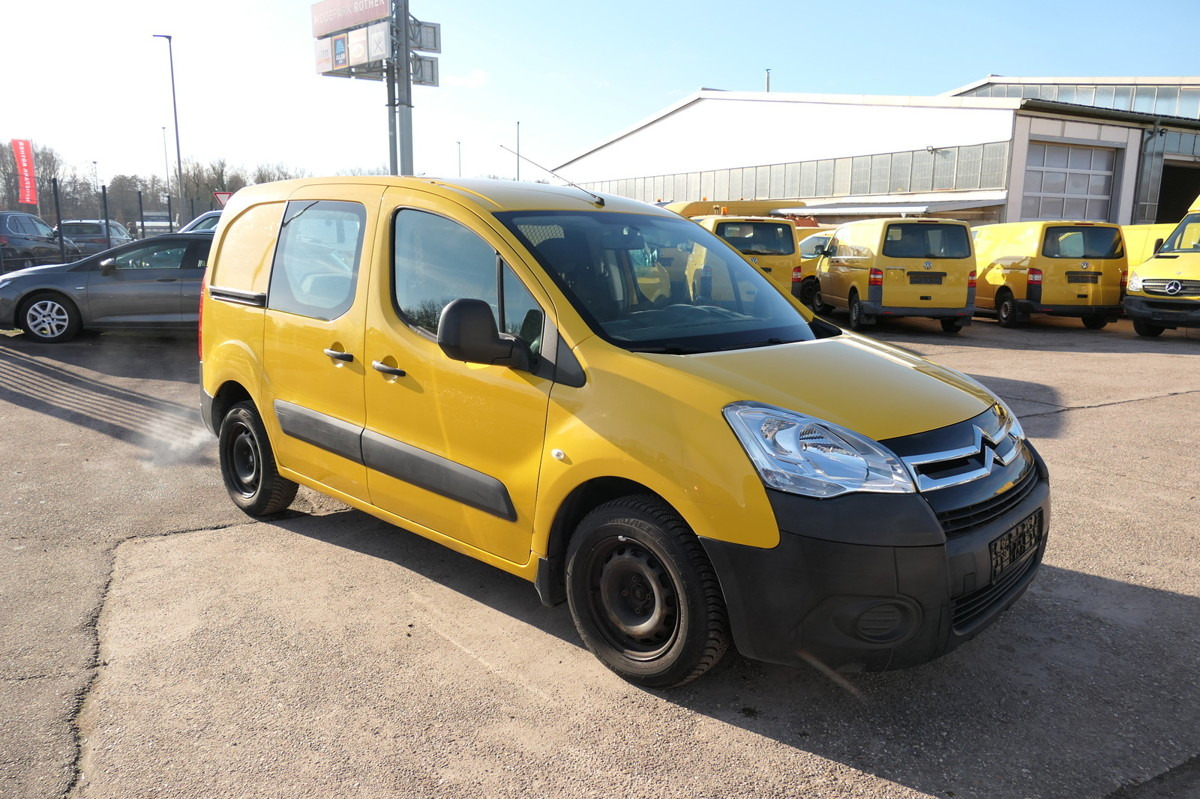 CITROEN Berlingo 16V HDI Niveau B L1 CoC PARKTRONIK 2xSC - Furgoneta pequeña: foto 2 CITROEN Berlingo 16V HDI Niveau B L1 CoC PARKTRONIK 2xSC - Furgoneta pequeña: foto 2