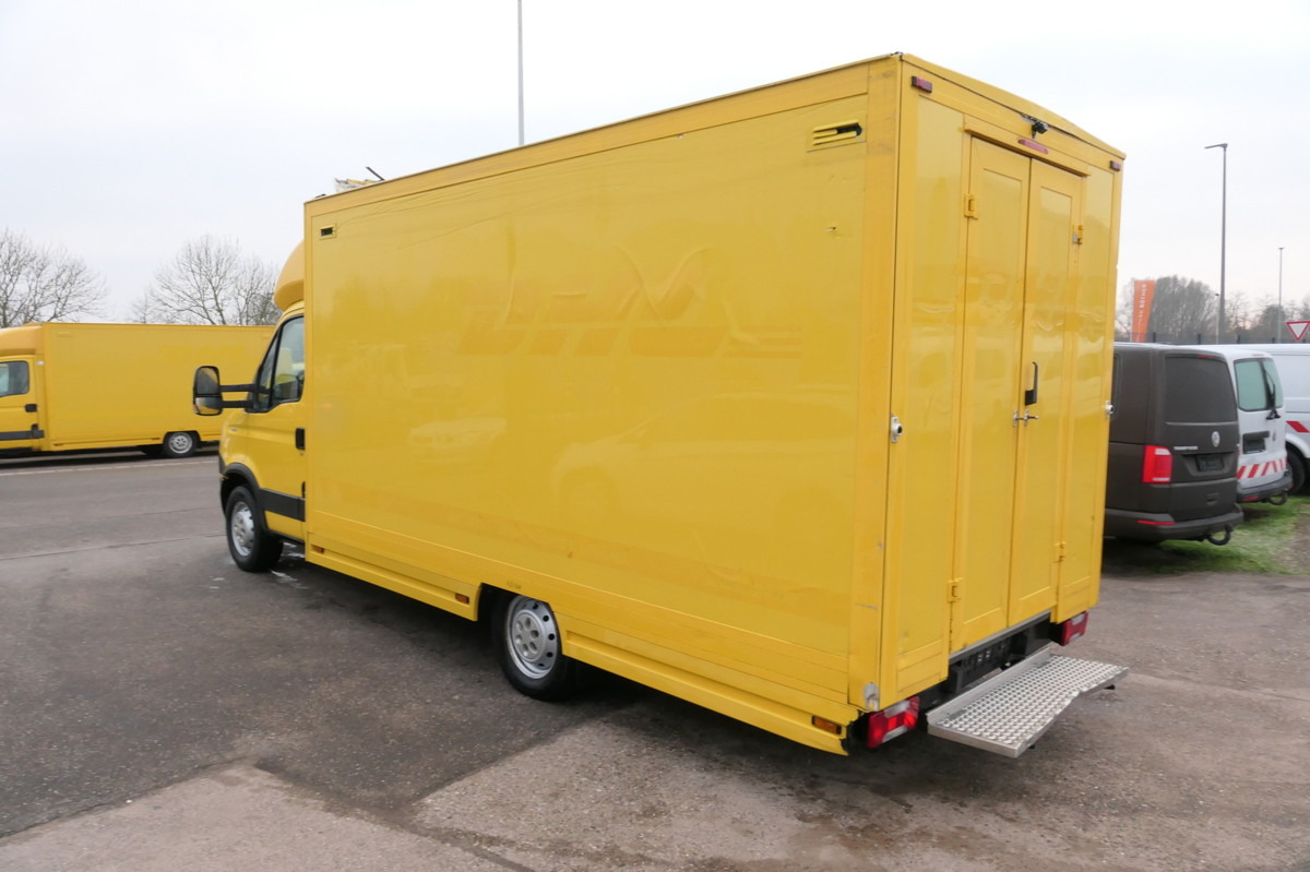 IVECO Daily 35 S11 C30C AUTOMATIK KAMERA MAXI KAMERA R - Furgoneta caja cerrada: foto 4 IVECO Daily 35 S11 C30C AUTOMATIK KAMERA MAXI KAMERA R - Furgoneta caja cerrada: foto 4