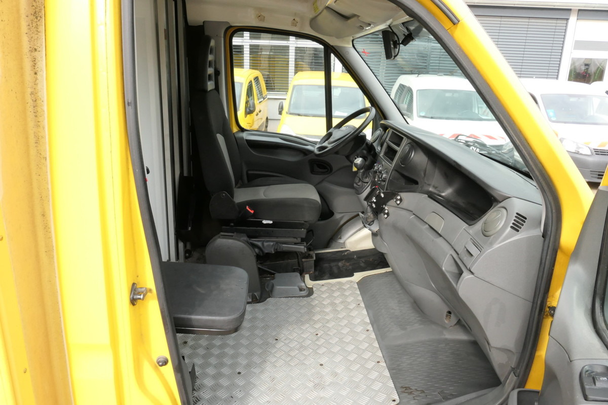 IVECO Daily 35 S11 C30C AUTOMATIK KAMERA MAXI KAMERA R - Furgoneta caja cerrada: foto 5 IVECO Daily 35 S11 C30C AUTOMATIK KAMERA MAXI KAMERA R - Furgoneta caja cerrada: foto 5