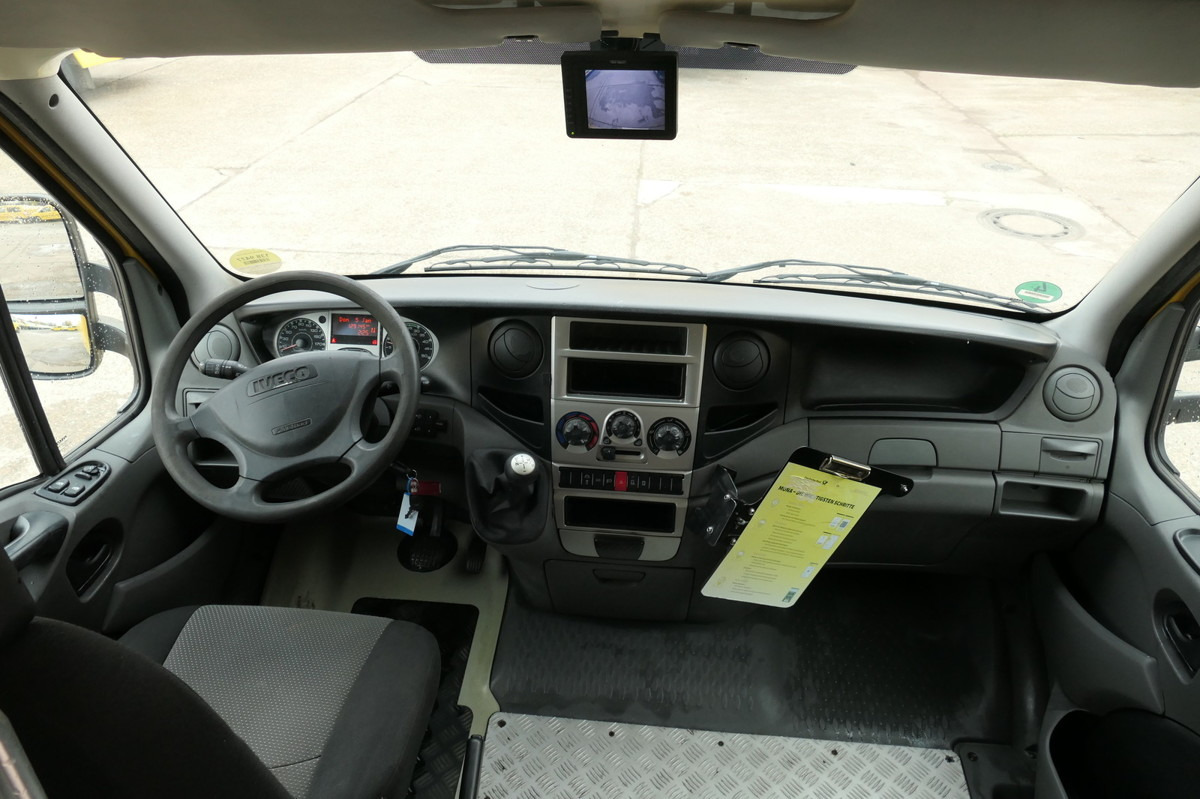 Foto del interior 3: Leasing de IVECO Daily 35 S11 C30C AUTOMATIK KAMERA MAXI Regale D IVECO Daily 35 S11 C30C AUTOMATIK KAMERA MAXI Regale D