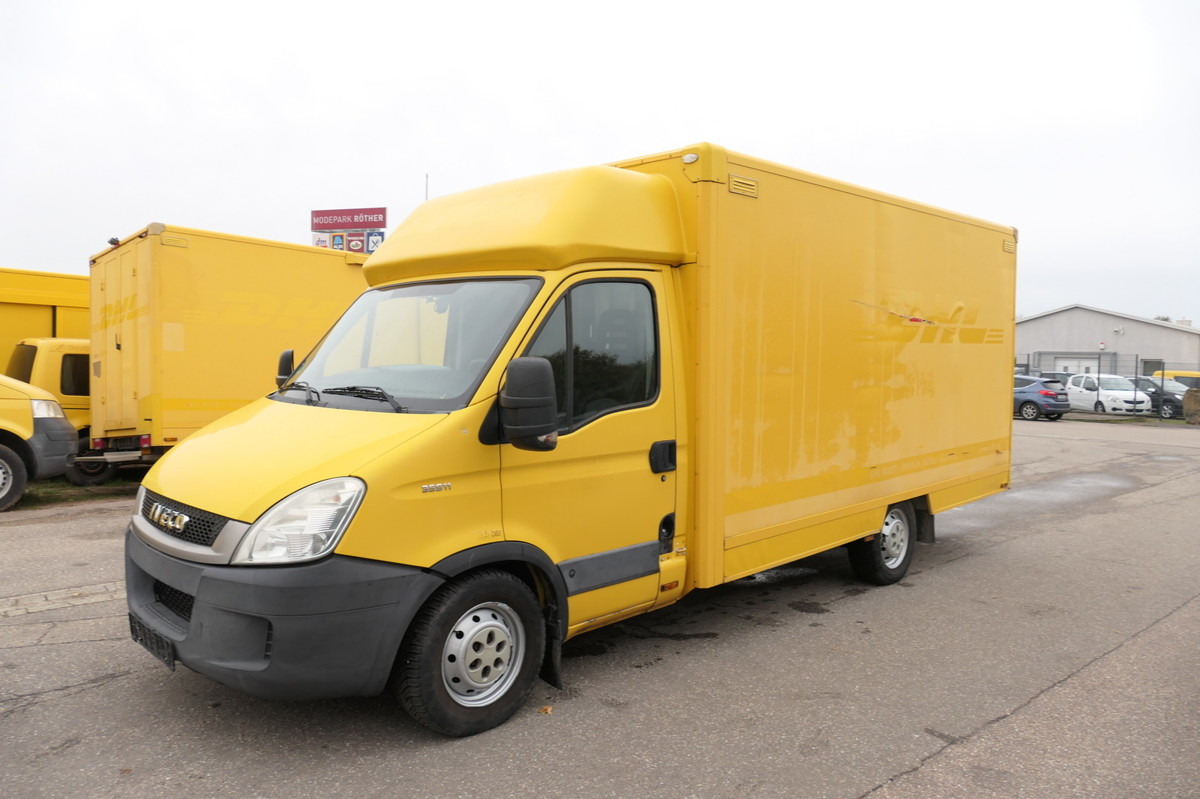 IVECO Daily 35 S11 C30C AUTOMATIK KAMERA MAXI Regale D - Furgoneta caja cerrada: foto 2 IVECO Daily 35 S11 C30C AUTOMATIK KAMERA MAXI Regale D - Furgoneta caja cerrada: foto 2