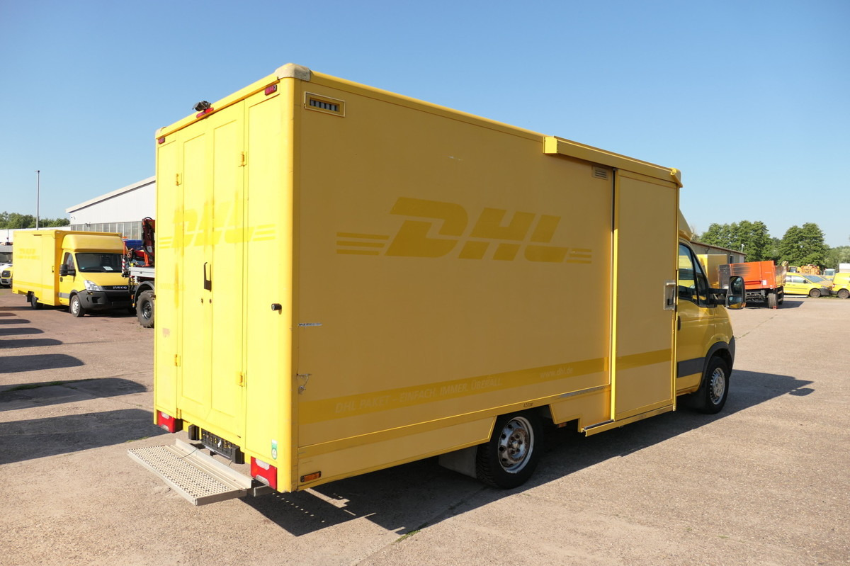IVECO Daily 35 S11 C30C AUTOMATIK KAMERA MAXI Regale D - Furgoneta caja cerrada: foto 4 IVECO Daily 35 S11 C30C AUTOMATIK KAMERA MAXI Regale D - Furgoneta caja cerrada: foto 4