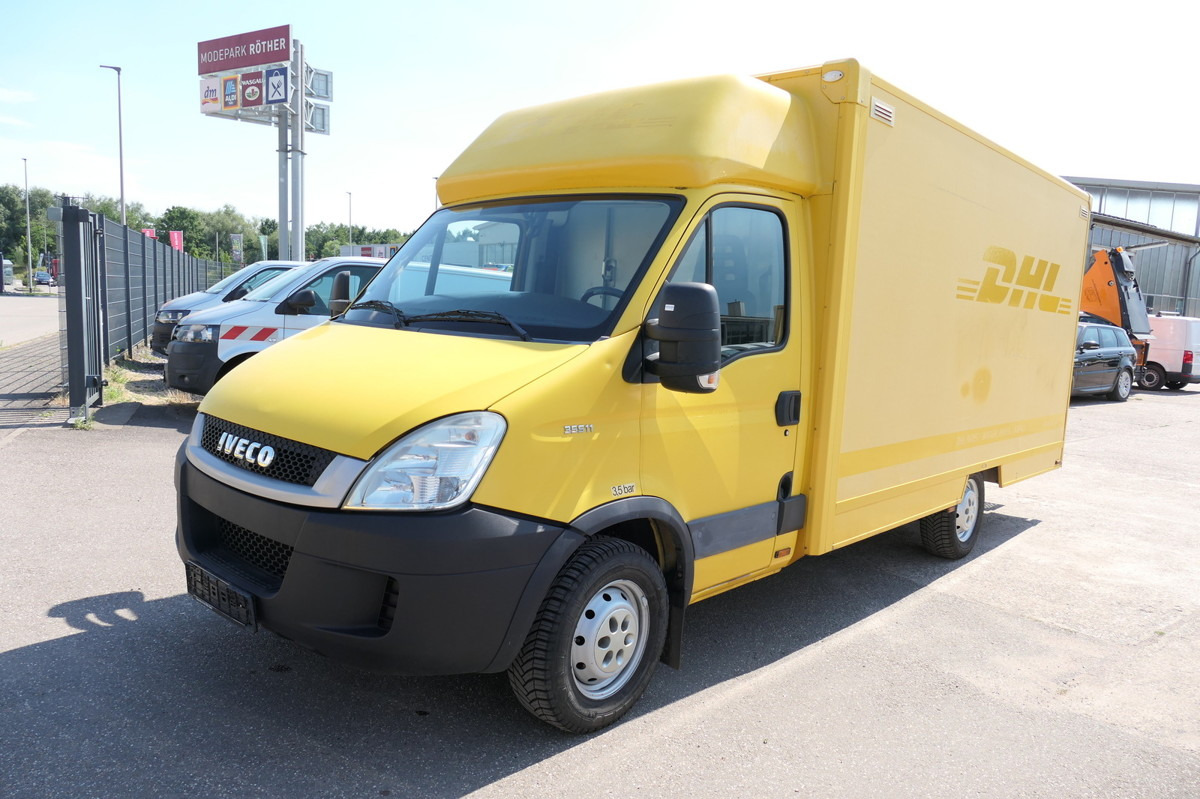 IVECO Daily 35 S11 C30C AUTOMATIK KAMERA MAXI Regale D - Furgoneta caja cerrada: foto 2 IVECO Daily 35 S11 C30C AUTOMATIK KAMERA MAXI Regale D - Furgoneta caja cerrada: foto 2
