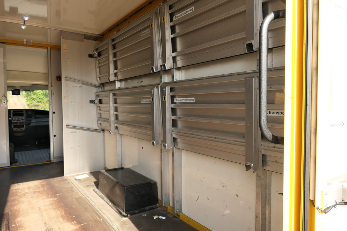 Furgoneta caja cerrada IVECO Daily 35 S11 C30C AUTOMATIK KAMERA MAXI Regale L: foto 8