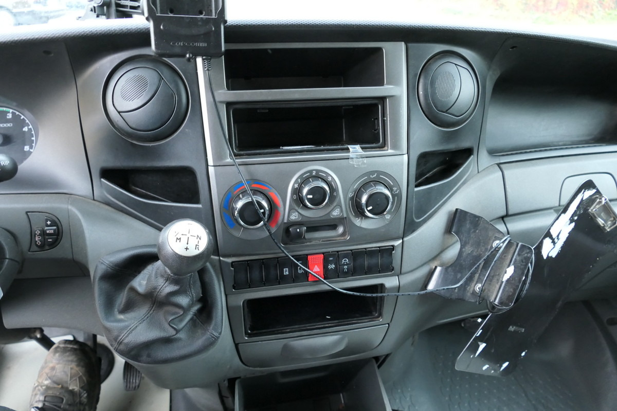Leasing de IVECO Daily 35 S11 C30C AUTOMATIK KAMERA MAXI Regale L IVECO Daily 35 S11 C30C AUTOMATIK KAMERA MAXI Regale L: foto 10 Leasing de IVECO Daily 35 S11 C30C AUTOMATIK KAMERA MAXI Regale L IVECO Daily 35 S11 C30C AUTOMATIK KAMERA MAXI Regale L: foto 10
