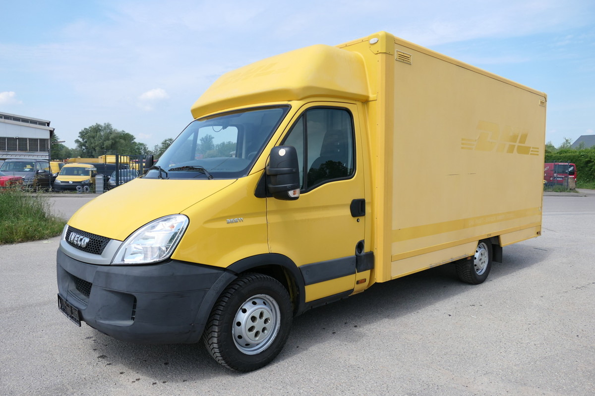 IVECO Daily 35 S11 C30C AUTOMATIK KAMERA MAXI Regale L - Furgoneta caja cerrada: foto 2 IVECO Daily 35 S11 C30C AUTOMATIK KAMERA MAXI Regale L - Furgoneta caja cerrada: foto 2