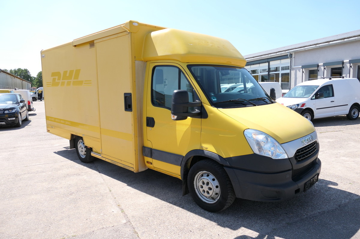 IVECO Daily 35 S11 C30C AUTOMATIK KAMERA Regale LUFT D - Furgoneta caja cerrada: foto 2 IVECO Daily 35 S11 C30C AUTOMATIK KAMERA Regale LUFT D - Furgoneta caja cerrada: foto 2