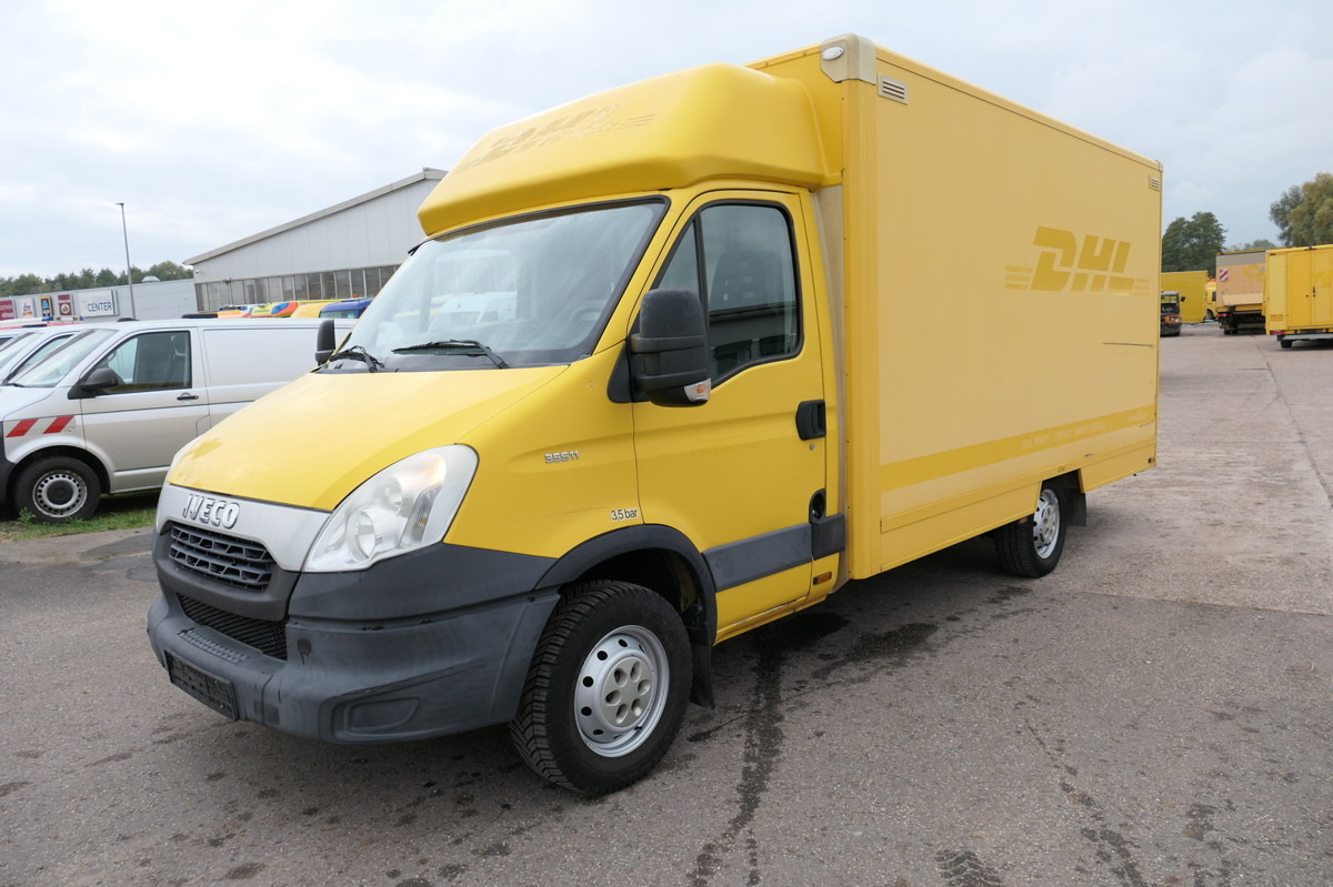 IVECO Daily 35 S11 C30C AUTOMATIK KAMERA Regale LUFT D - Furgoneta caja cerrada: foto 1 IVECO Daily 35 S11 C30C AUTOMATIK KAMERA Regale LUFT D - Furgoneta caja cerrada: foto 1
