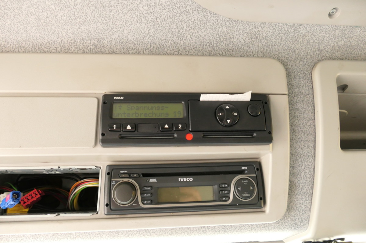 Camión caja cerrada IVECO EuroCargo ML 120 E28/P AHK LBW Koffer 7,00x2,44x: foto 7